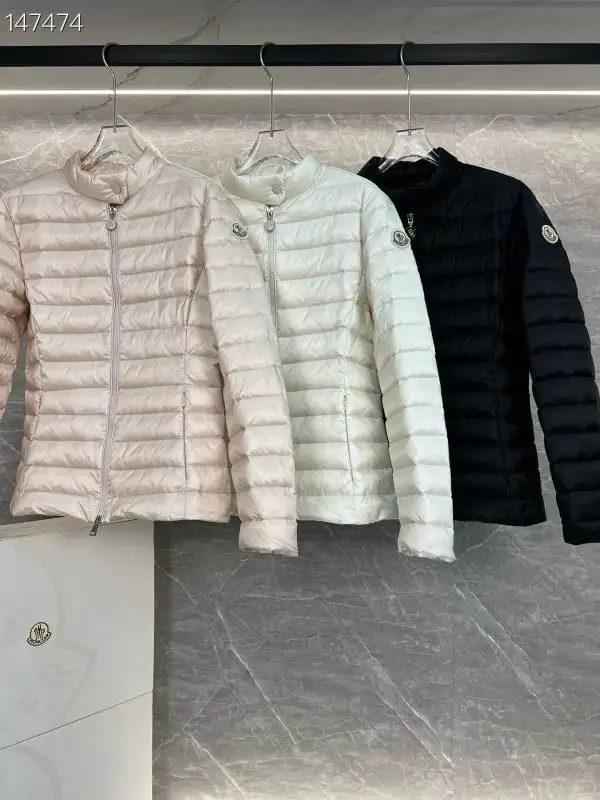 Moncler sz1-4 26yr41